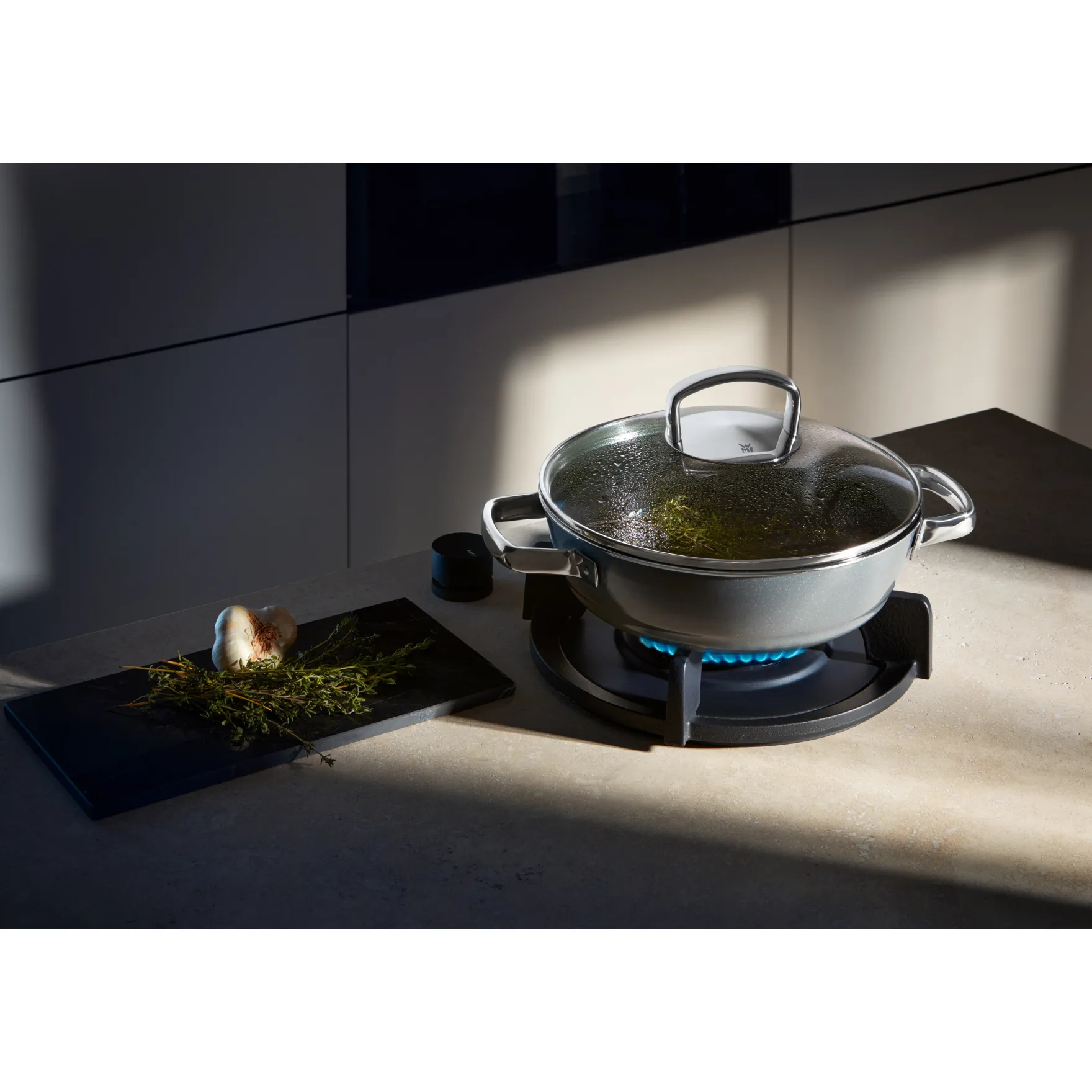 Schmorpfannen|Pfannen Mit Deckel|WMF Fusiontec Mineral Schmorpfanne mit Glasdeckel, 28 cm, Platinum