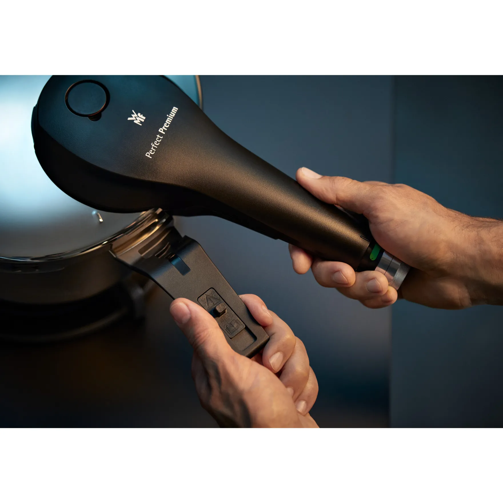 Induktionstöpfe|Schnellkochtöpfe|WMF Perfect Premium One Pot Schnellkochtopf, 22 cm, 3,0 Liter